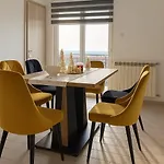 Apartments Marijana *