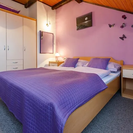 Apartments Marijana Apartment