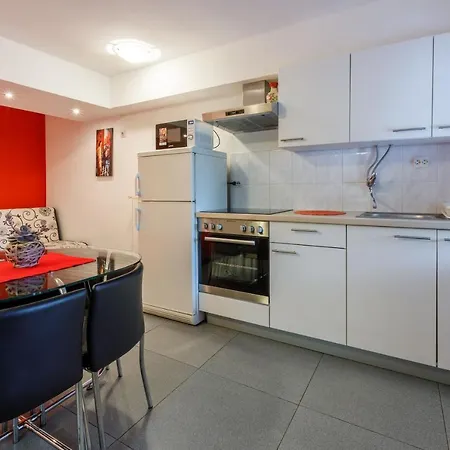 Apartments Marijana Crikvenica