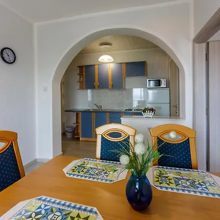 Marijana Lejlighed *