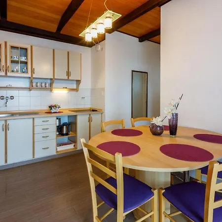 Apartments Marijana *