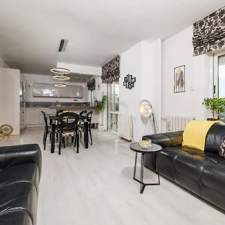 Apartments Marijana Crikvenica