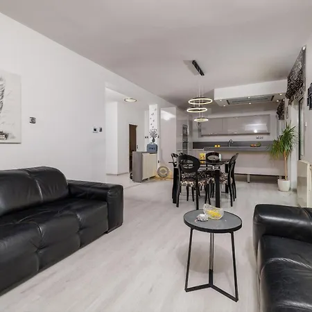 Apartment Apartments Marijana *