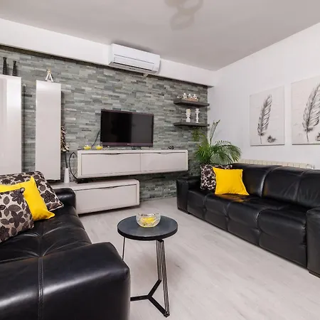 Apartments Marijana *